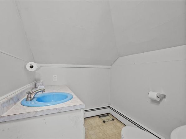 warwick-rhode-island-66003607 picture