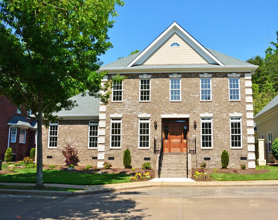 1st image of 533 Stafford Ave NW #3