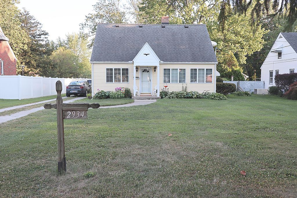 2934 Starr Ave, Oregon, OH 43616 Zillow