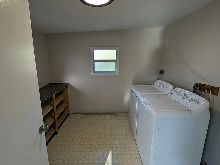 1580 Andover Dr — Photo 39