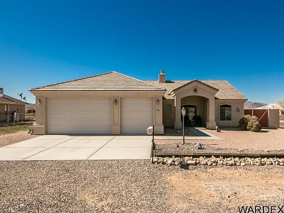 1st image of 7906 E Larkspur Dr