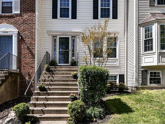 2nd image of 13831 Wakley Ct