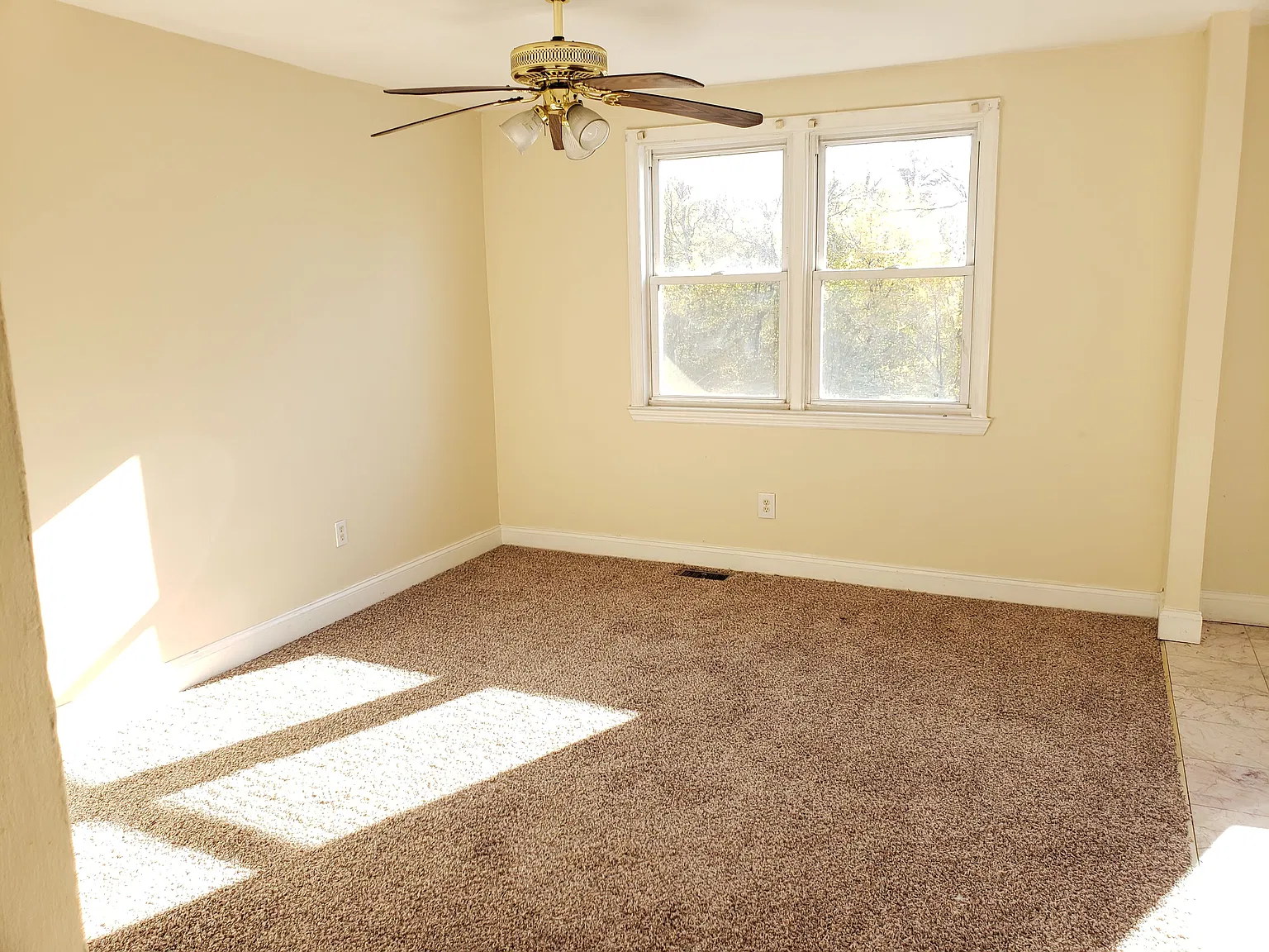2 bed, $1,250 — Photo 2
