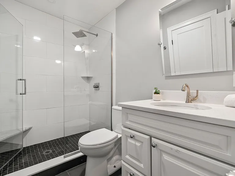 510 Medford St #1 — Photo 3