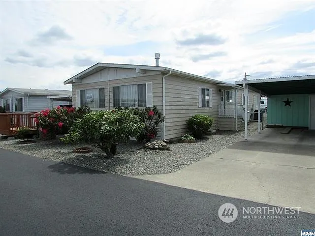 301 N 7th Avenue #66 photo 1