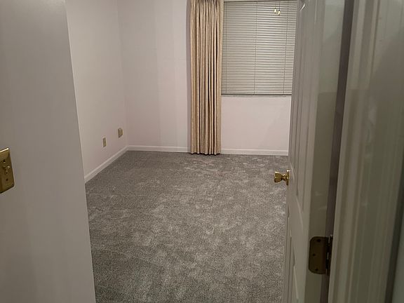 3rd image of 3160 Preserve Ln APT 2B