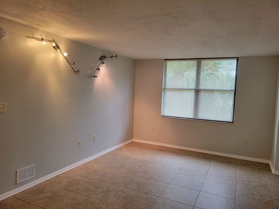1st image of 701 S Madison Ave APT 209