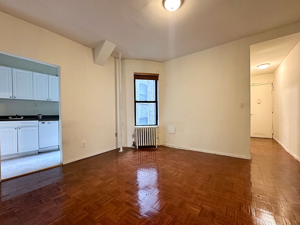 1st image of 324 E 19th St APT 4A