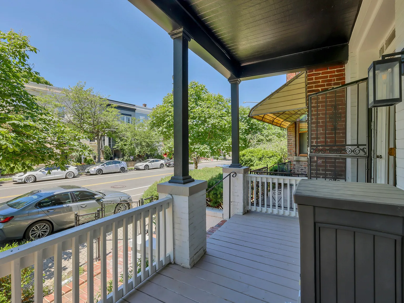 5 bed, 3300 sqft, $5,400 — Photo 3