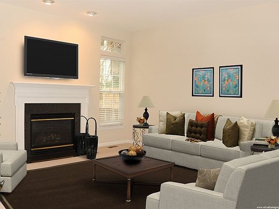 4th image of 8823 Carpenters Hall Dr