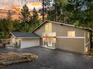 5371 Begonia Dr, Pollock Pines, CA 95726