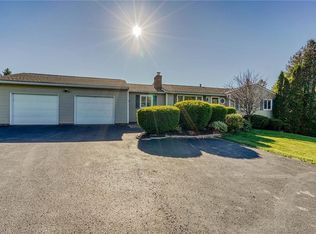 7717 Roder Pkwy, Ontario, NY 14519