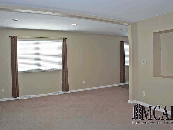 4th image of 6361 Swiss Garden Dr