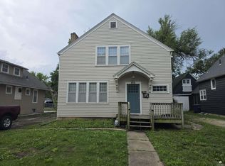 809 Bertrand St, Manhattan, KS 66502