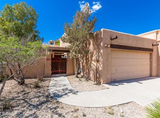 1046 Mormon Dr, Las Cruces, NM 88011