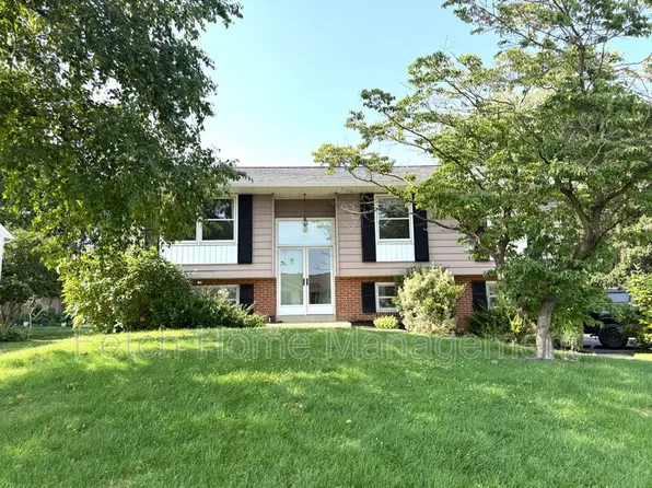 417 Surrey Dr, Lancaster, PA 17601