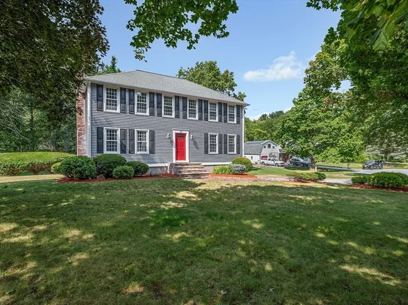 22 Shady Ln, Dracut, MA 01826