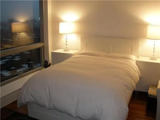 Sold by R New York | media 6