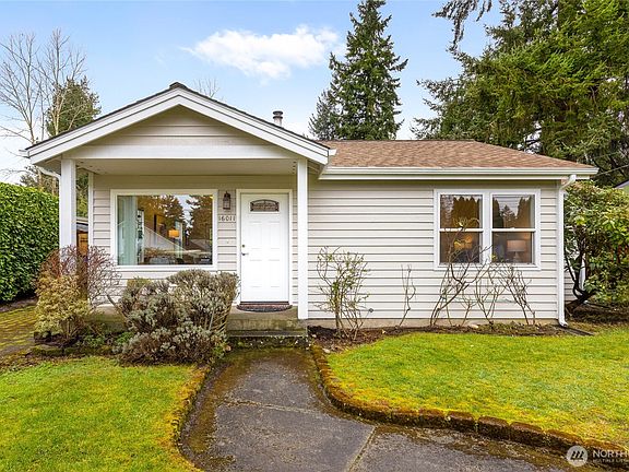 2nd image of 16011 27th Avenue NE
