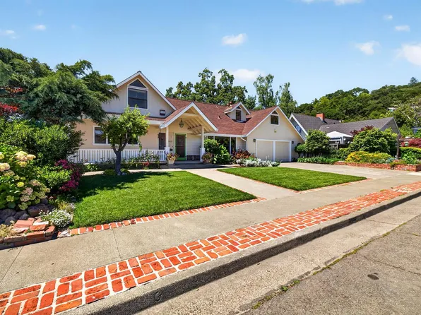 2453 Delevan Way, Santa Rosa, CA 95404