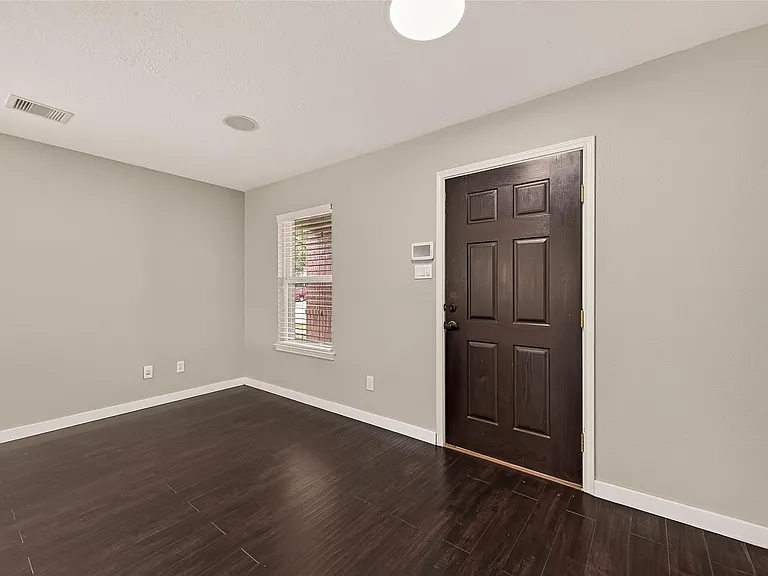 18302 Walden Gate Ln — Photo 6