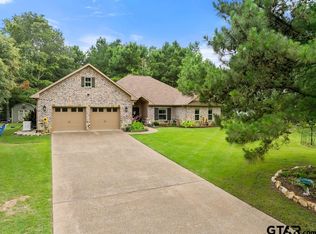 194 Pack Saddle, Holly Lake Ranch, TX 75765