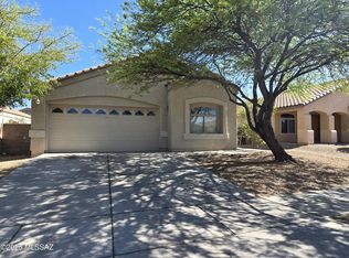 10564 E Carolina Willow Ln, Tucson, AZ 85747