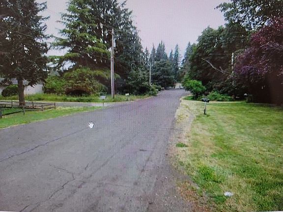 3rd image of 4305 NE 143rd Ave