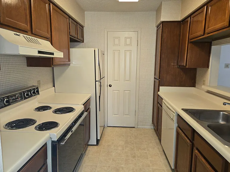 4212 Medical Dr #903 — Photo 10