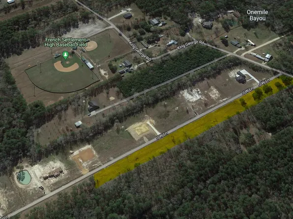 5 West St #J, Livingston, LA 70754