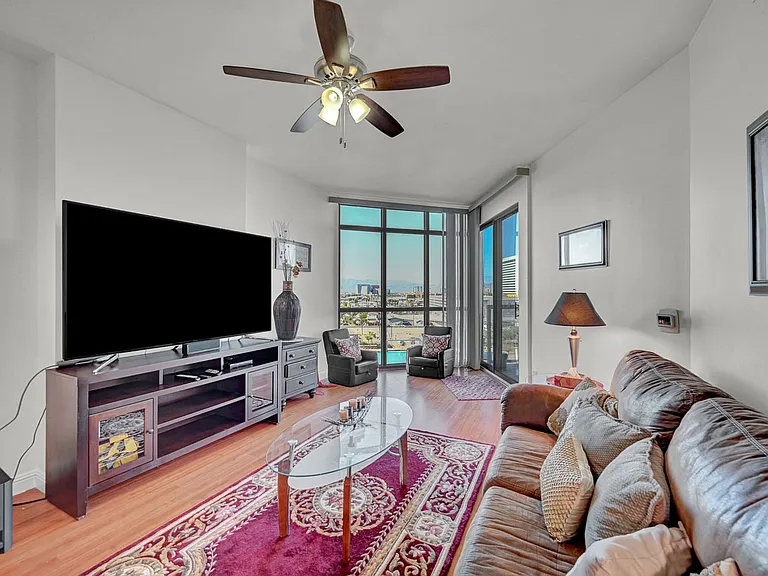 200 W Sahara Ave #811 — Photo 13