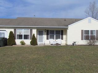 326 Landing Ct, Tuckerton, NJ 08087