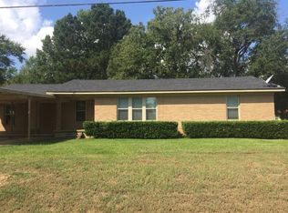 201 Rosanah St, Troup, TX 75789