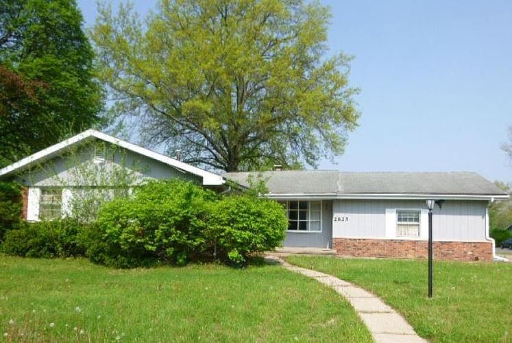 1st image of 2825 N Millbrook Dr
