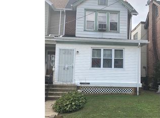 1610 Upland St, Chester, PA 19013