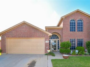 1301 Pepperfield Ct, Burleson, TX 76028