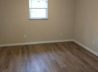 2731 Brownsboro Rd #8, Louisville, KY 40206