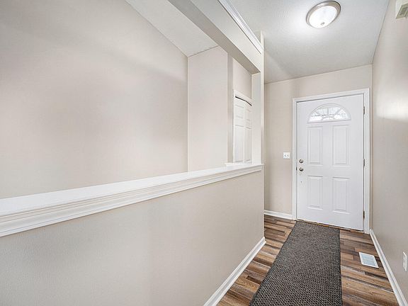 4th image of 4842 Sweet Cherry Ln