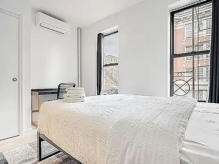 188 Wadsworth Ave #20 — Photo 1
