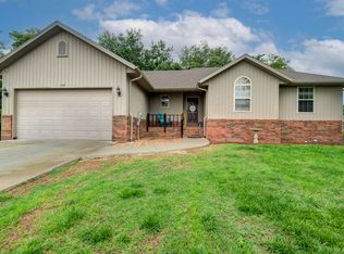 104 W Rainey Street, Ozark, MO 65721