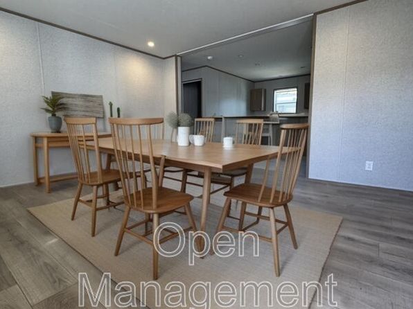 755 N Tratt St LOT 27