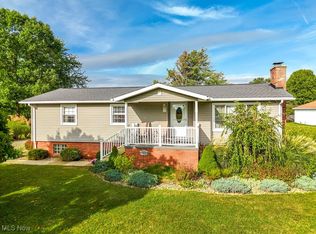 461 New Milford Rd, Atwater, OH 44201