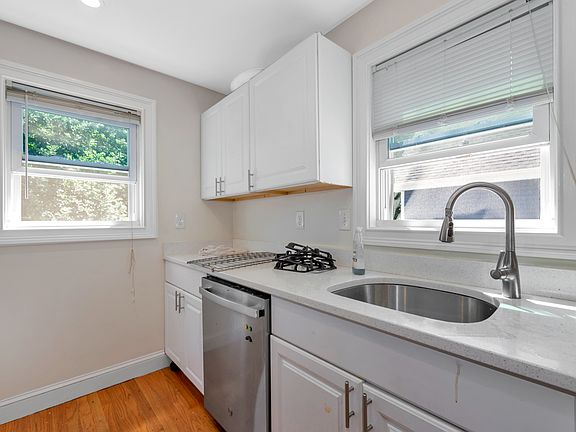 2nd image of 4 School St #2