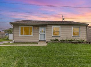 372 Salt Creek Pkwy, Valparaiso, IN 46385