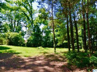 Thorncroft Rd, Gadsden, AL 35901