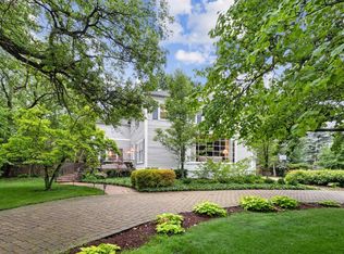 382 Ridge Ave, Winnetka, IL 60093