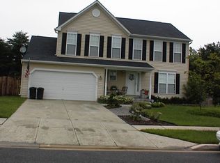 9722 Hummingbird Ln, Upper Marlboro, MD 20772