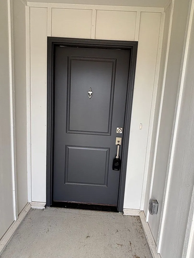 Brand New Duplex! — Photo 2