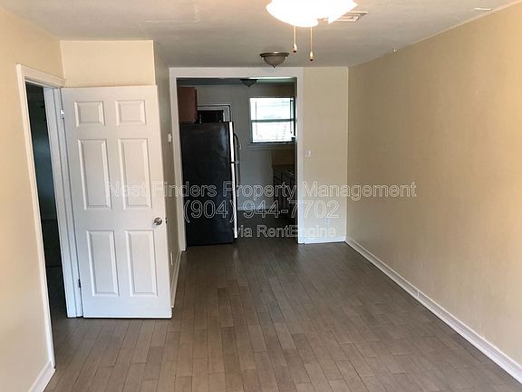 4th image of 5215 San Juan Ave