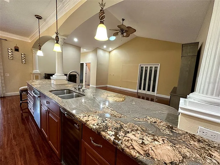 8133 Misty Oaks Blvd — Photo 2